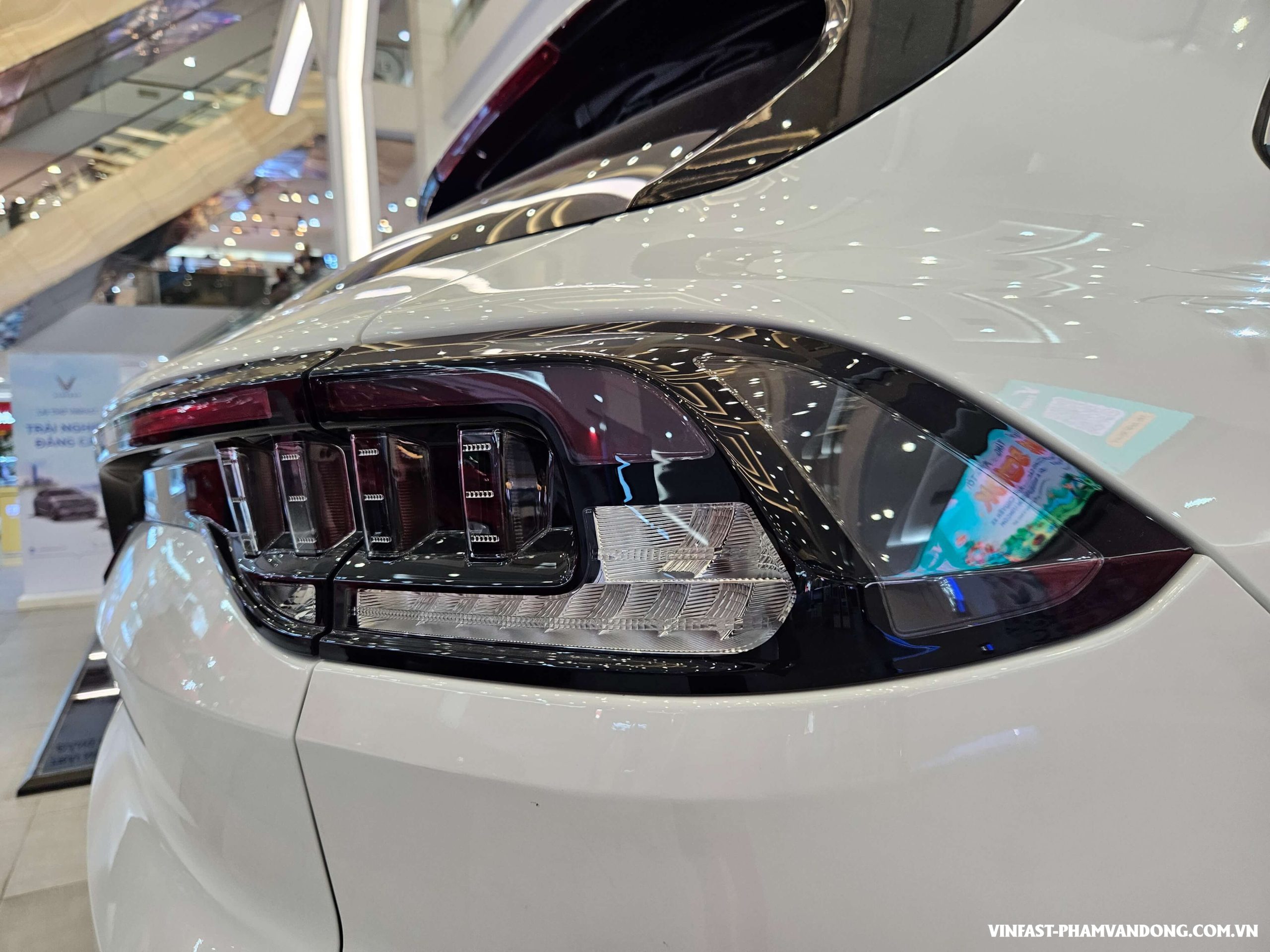 VinFast VF 8 - Ảnh 13