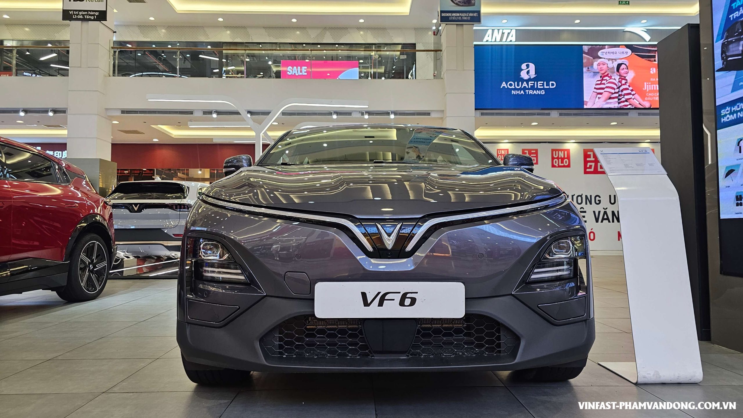 VinFast VF6 – trải nghiệm SUV điện tại showroom Phạm Văn Đồng