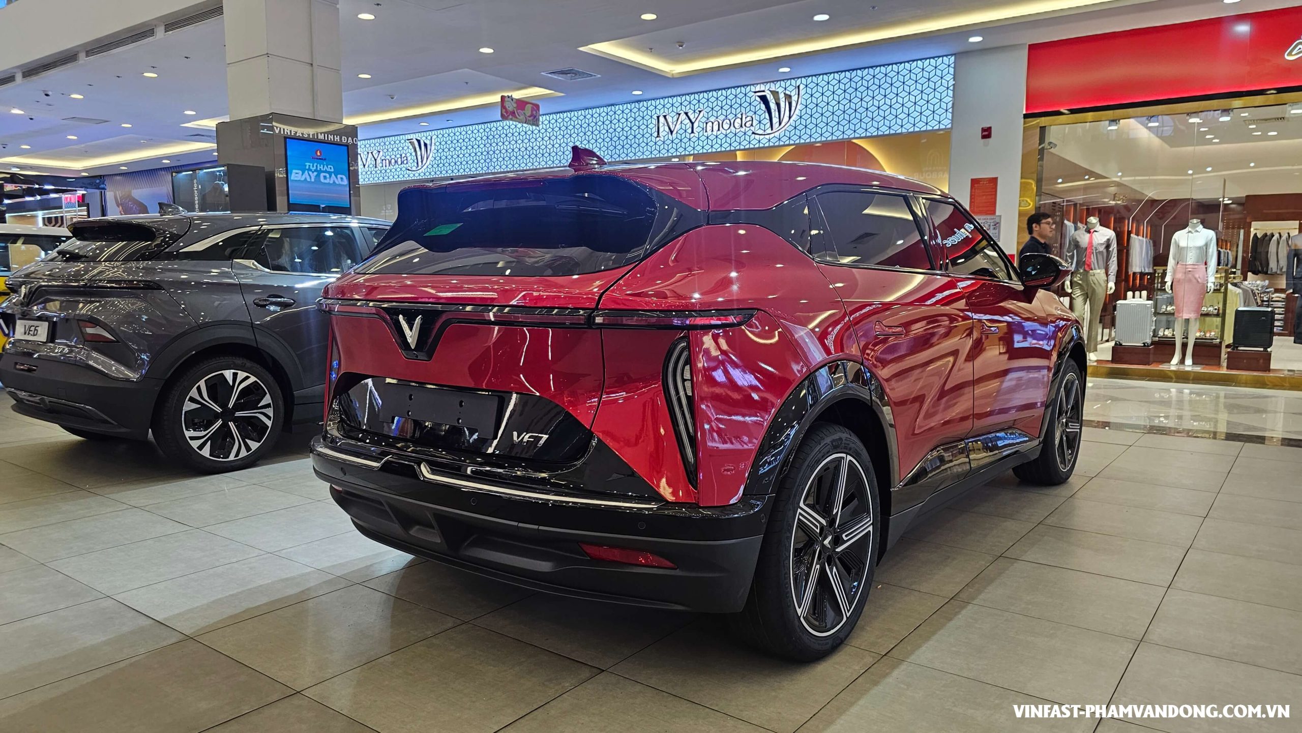 VinFast VF 7 - Ảnh 16