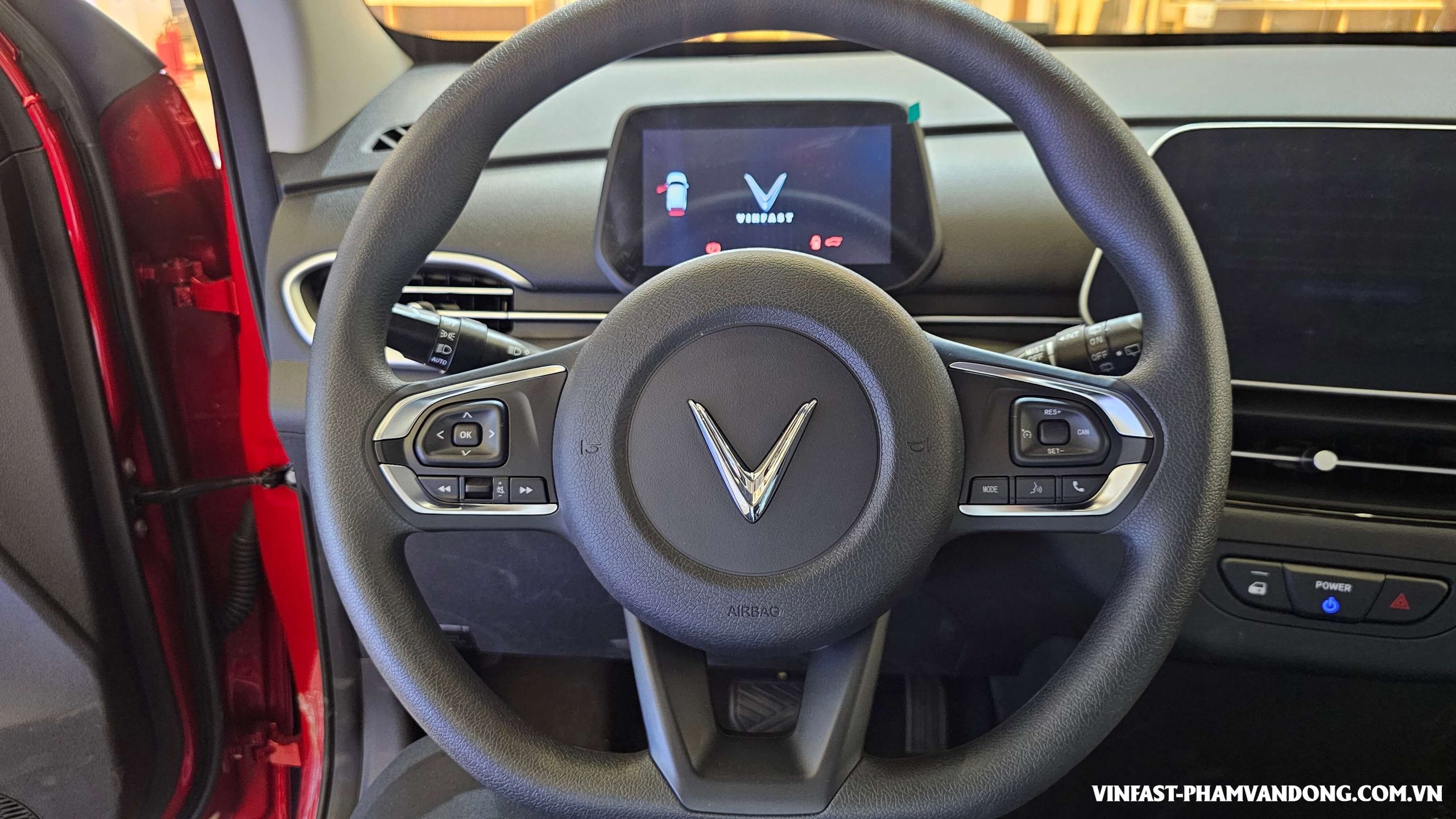 vô lăng vinfast vf 5