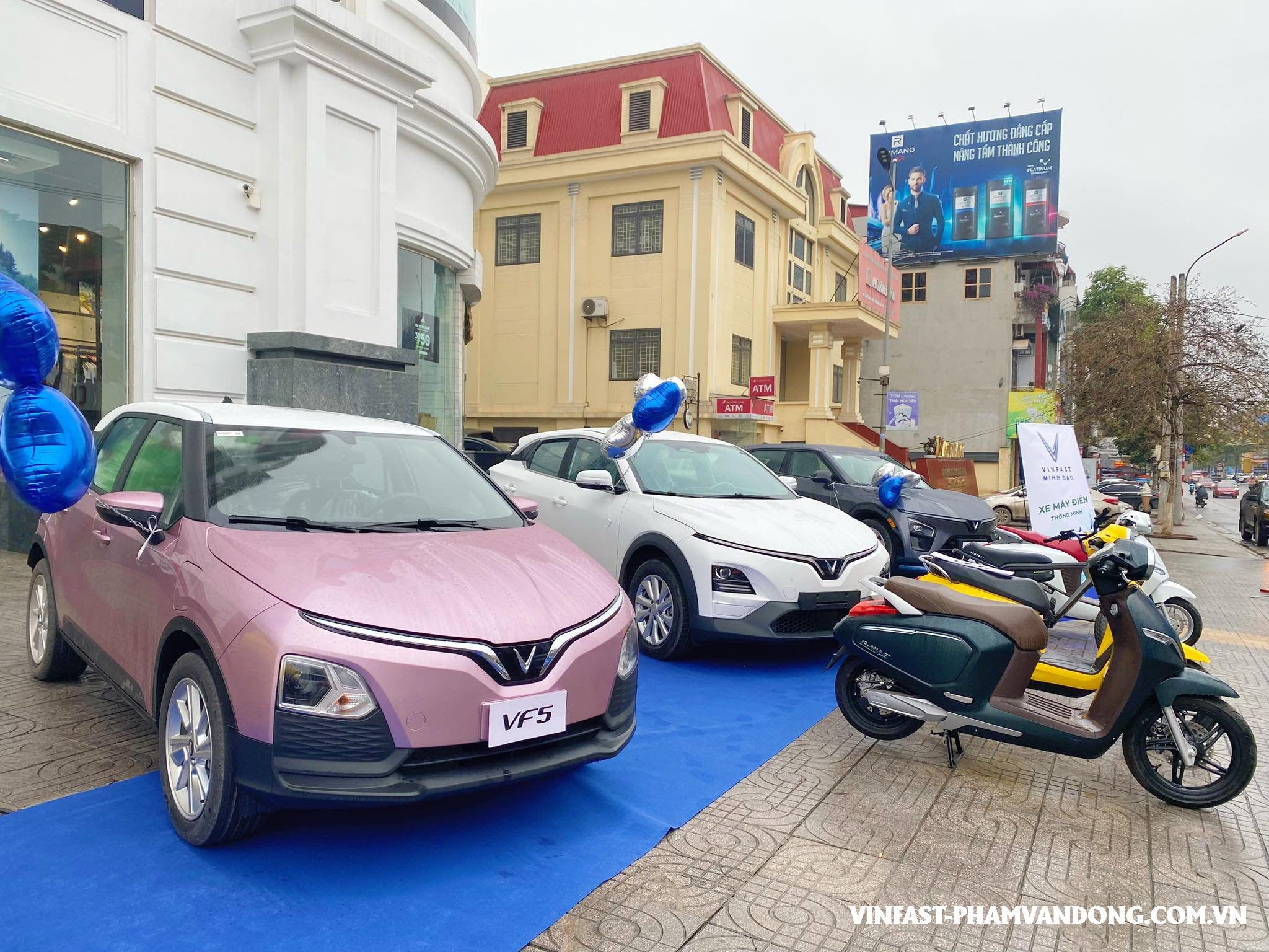 Trải nghiệm mua xe tại Showroom VinFast Phạm Văn Đồng TP.HCM