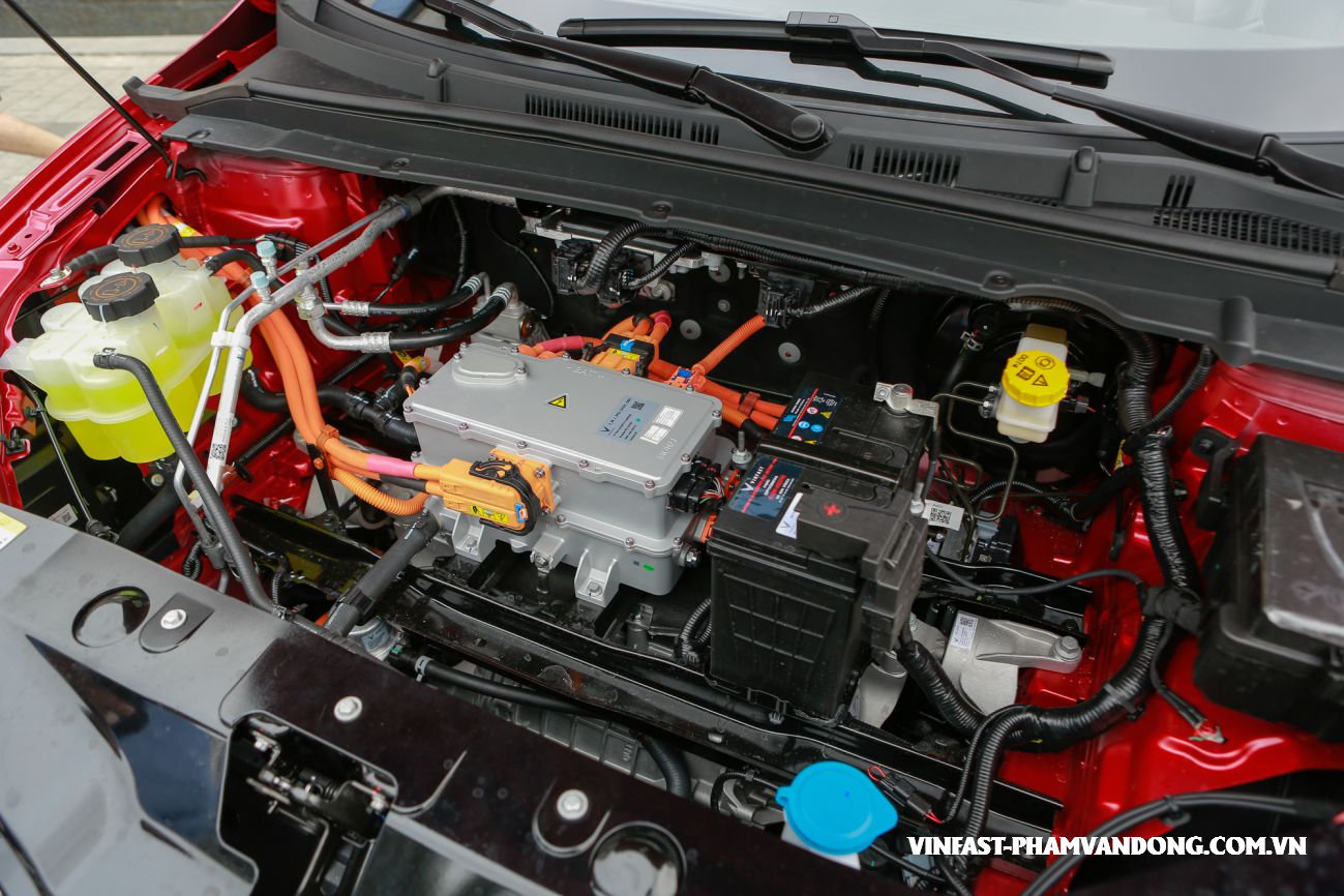 khoang động cơ vinfast vf 5