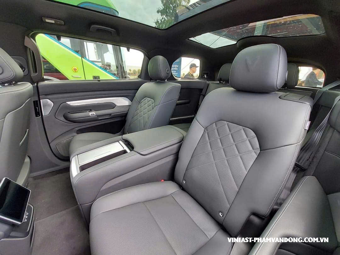 bệ tỳ tay vinfast vf 9