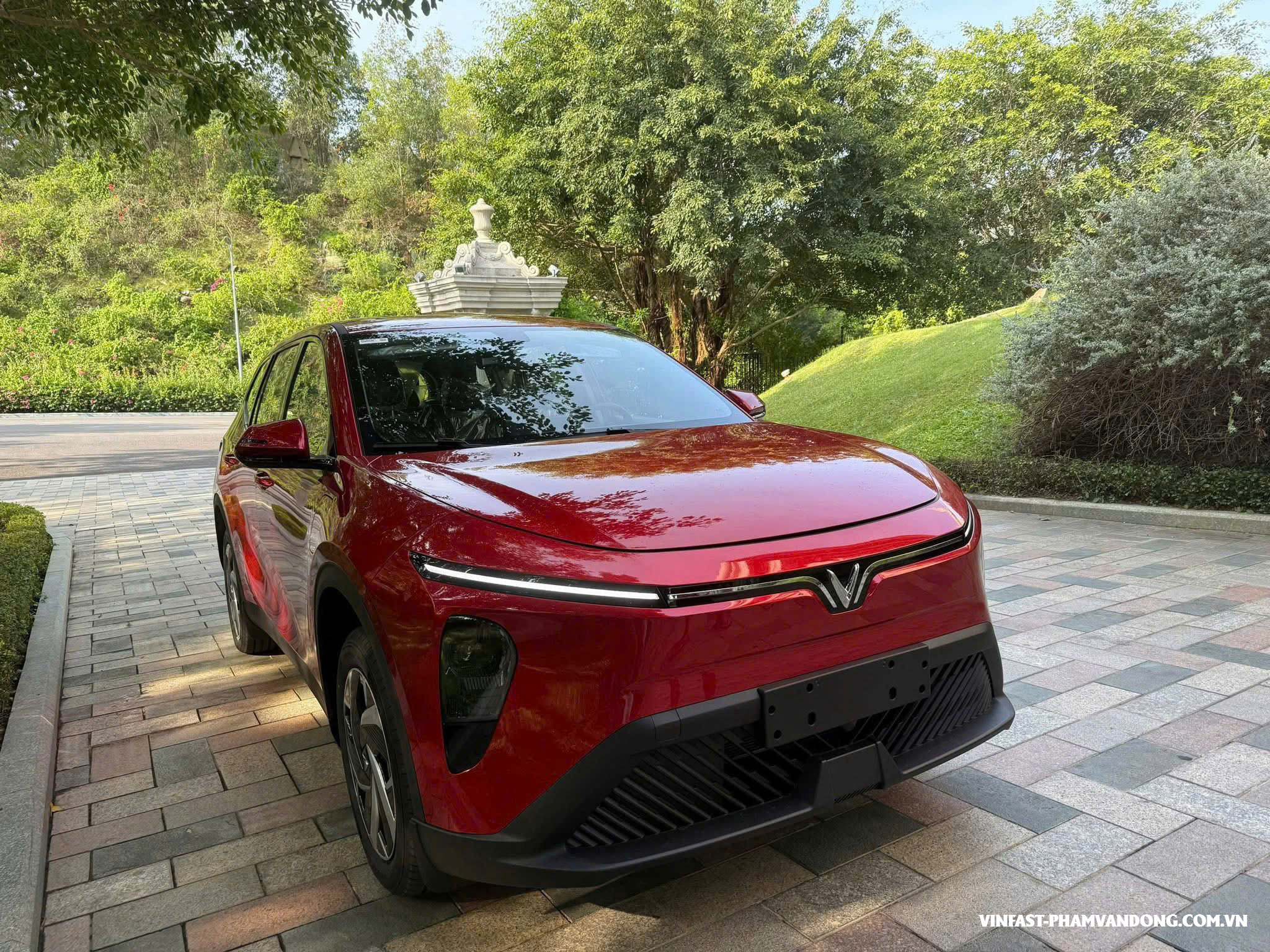 ĐẦU XE VINFAST LIMO GREEN