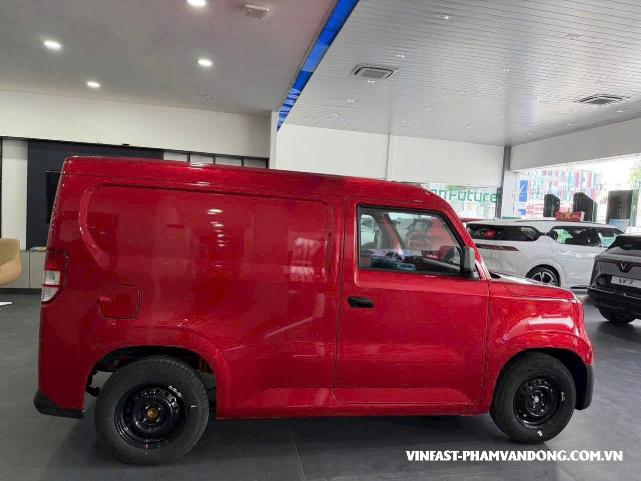 THÂN XE VINFAST EC VAN