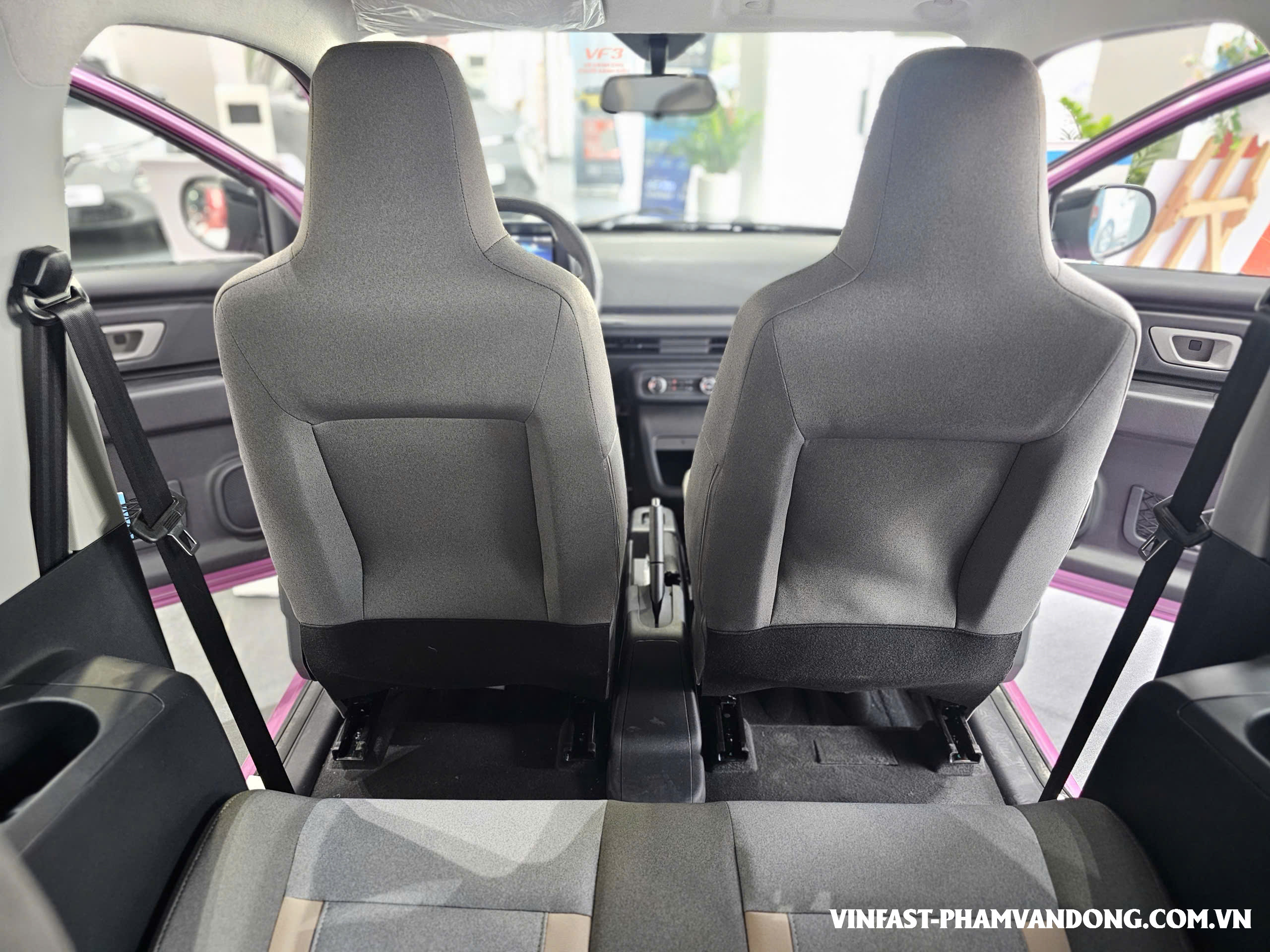hàng ghế sau vinfast minio green